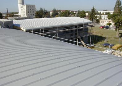 Bac Acier pour couverture de toiture à Lyon Rillieux